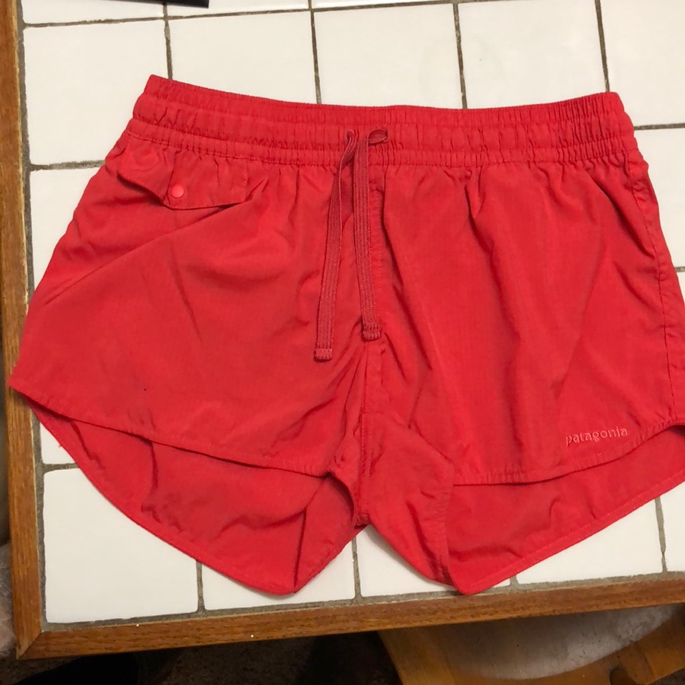 Coral Patagonia shorts